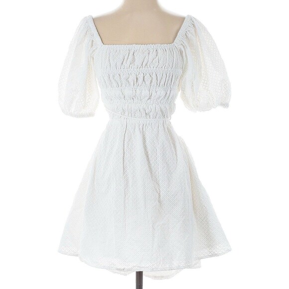 NWT Sabo Clara Size 8 Cotton Textured White Mini Dress Open Back New - Picture 2 of 11